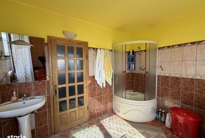Casă cu 4 camere în Mănășturel - 8