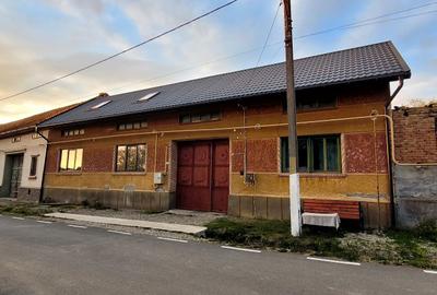 Casă cu 4 camere în Var - 2