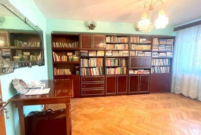 De vanzare Apartament 3 camere -R-uri - Mazepa 1 - 10