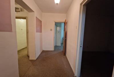 Apartament cu 4 camere decomandat în Obor - 12