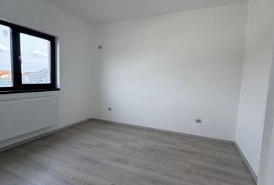 Casă cu 4 camere în Central - 4