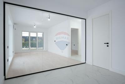 De vanzare apartament de lux cu 4 camere, curte de 279 mp in Pallady - 8