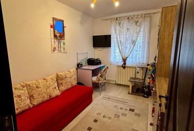 Apartament cu 3 camere semidecomandat, mobilat în Tomis Nord - 2