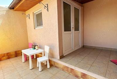 Casa vanzare zona centrala, mobilata si utilata - 11