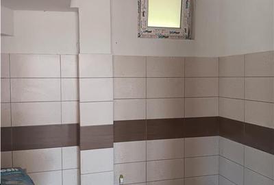 Casă cu 5 camere cu Teren 500 Mp în Oprișeni - 9