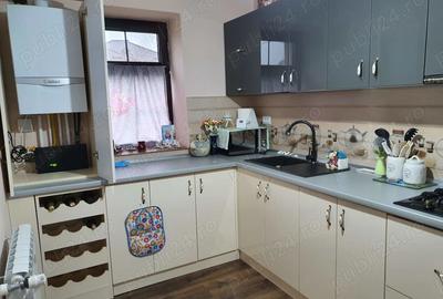 Casa cu mansarda de vanzare - 4