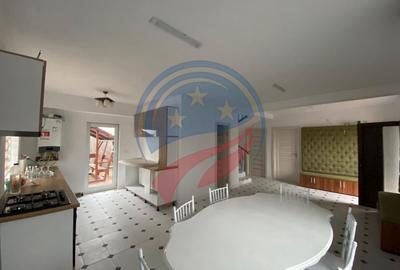 Duplex cu 5 camere cu Teren 200 Mp în Aeroport - 1