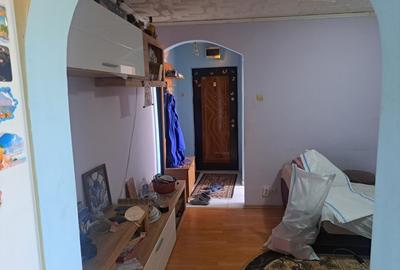 Apartament cu 4 camere semidecomandat în Ferentari - 2