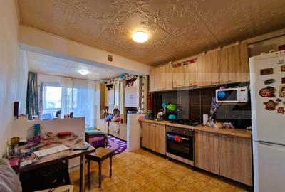 Apartament 2 camere, 38mp + balcon, zona Penny - 1