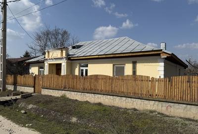 Casă cu 4 camere în Piatra - 5