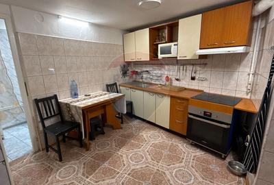 Casa in zona Tineretului - 3