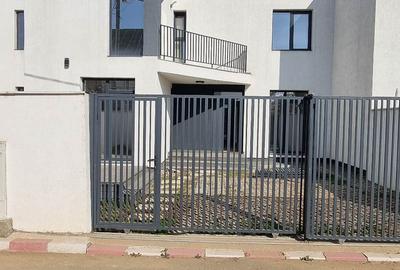 Duplex cu 5 camere în Central