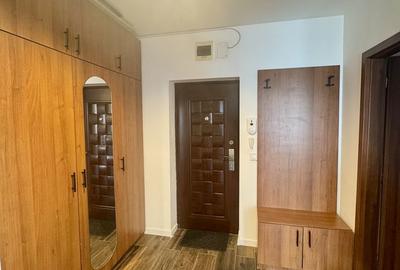 Apartament cu 3 camere semidecomandat în UTA - 9