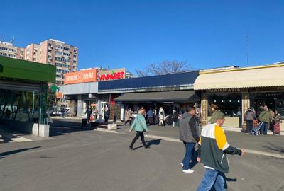 Spatiu comercial de inchiriat in Piata Moghioros, sector 6 - 6