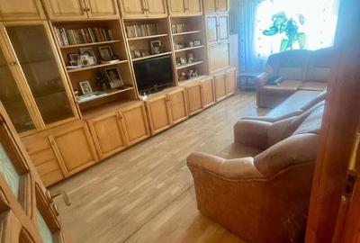 Apartament cu 3 camere decomandat în Colentina - 10