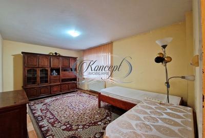 Apartament cu 3 camere decomandat, mobilat în Zorilor