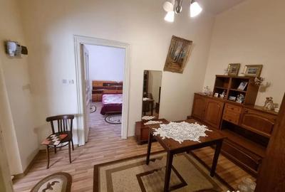 Casă cu 4 camere cu Teren 176 Mp în Tomis II - 9