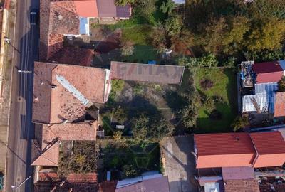 Casă cu 4 camere cu Teren 818 Mp în Central - 17