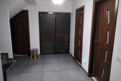 Casă cu 4 camere în Progresul - 8