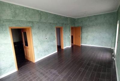 Apartament cu 4 camere în Central - 15