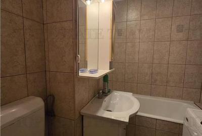 Apartament cu 3 camere decomandat în Drumul Taberei - 11