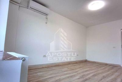 Apartament samanta cu 3 camere in zona Polivalenta - 15