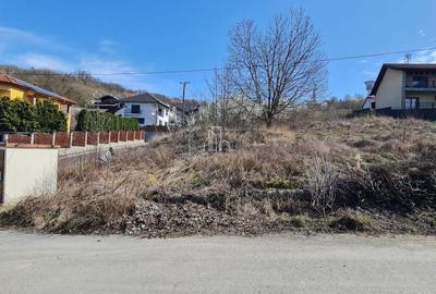 Teren 1 500 Mp Deschidere la 2 Strazi, Str Rasaritului, Zona Cornisa - 1