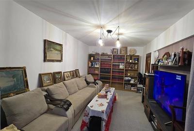 Apartament 4 camere etajul 1 zona Noua - 1