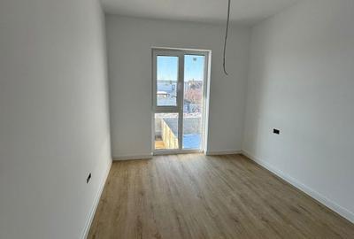 Casă cu 4 camere cu Teren 263 Mp în Central - 4