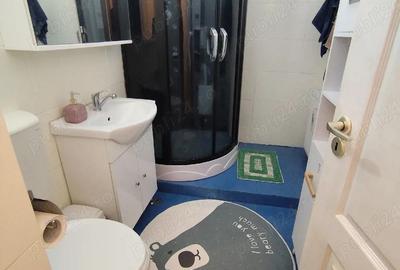 Apartament cu 3 camere decomandat în Progresul - 1