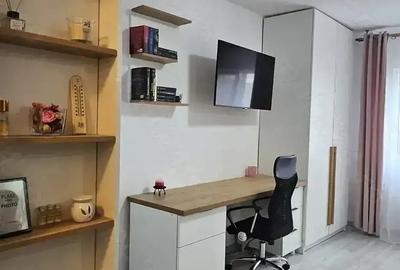 Garsonieră decomandată în Titan - 3