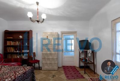 Casa de vanzare Buhu?i, Str. Orbic - 9