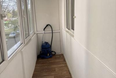 Apartament cu 2 camere semidecomandat, mobilat în 1 Mai - 12