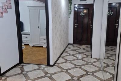 Apartament cu 3 camere decomandat în Central - 4