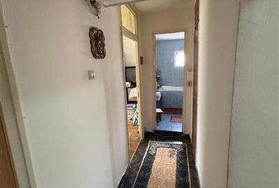 Apartament cu 3 camere decomandat în Berceni - 8