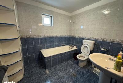 Casă cu 7 camere cu Canalizare în Cotroceni - 5