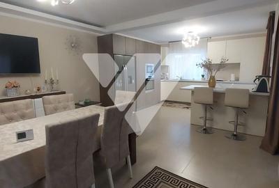 Casă cu 4 camere cu Teren 400 Mp în Central - 17