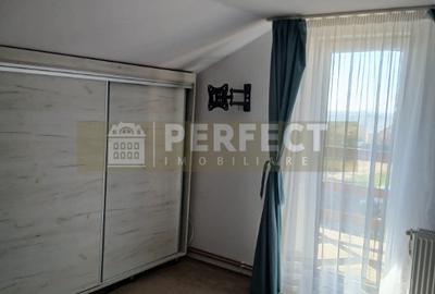 Casă cu 5 camere cu Teren 470 Mp în Blejoi - 4