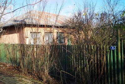 Casă cu 5 camere în Albești - 2