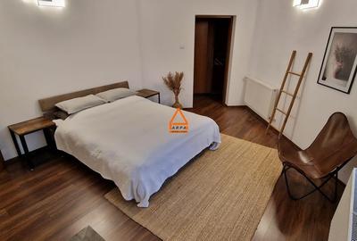 DE  INCHIRIAT : Casa / Vila - 200 mp - 600 mp teren - Pacurari - 5
