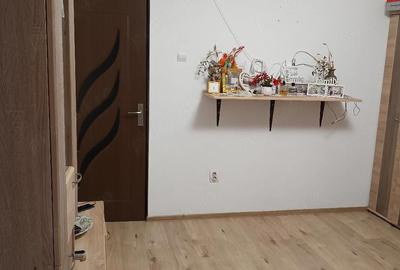 Garsonieră decomandată în Central - 2