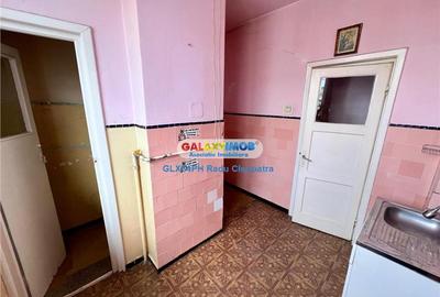 Apartament cu 2 camere decomandat în Republicii - 9