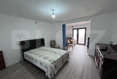 Casă cu 12 camere cu Teren 3730 Mp în Stremț - 18