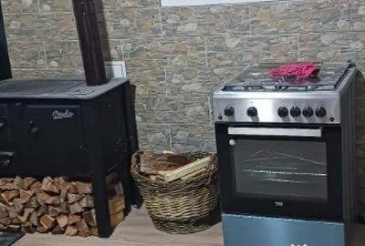 Casă cu 4 camere cu Teren 12000 Mp în Chelința - 5