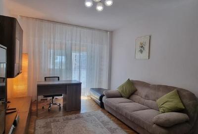 Apartament cu 2 camere decomandat în Central - 2