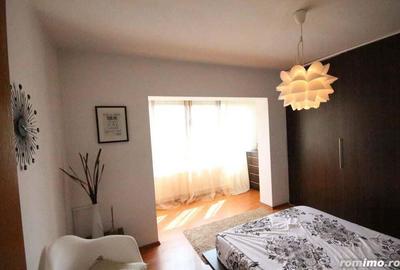 Apartament cu 3 camere decomandat în Aradului - 4