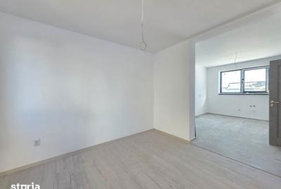Casă cu 4 camere cu Teren 675 Mp în Central - 2