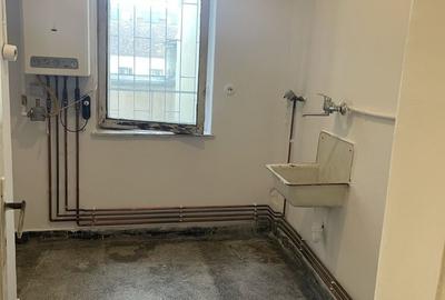 Garsonieră decomandată în Vest - 8