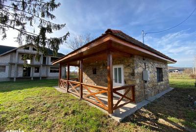 Casă cu 6 camere cu Teren 1800 Mp în Iclod - 8