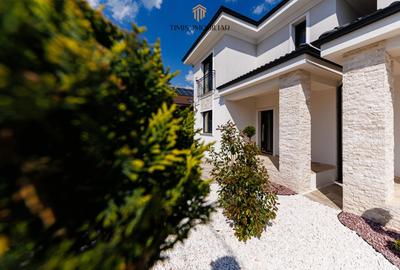 Direct Proprietar - Casa superba cu 4 dormitoare & 3bai - Teren 344 mp - 5